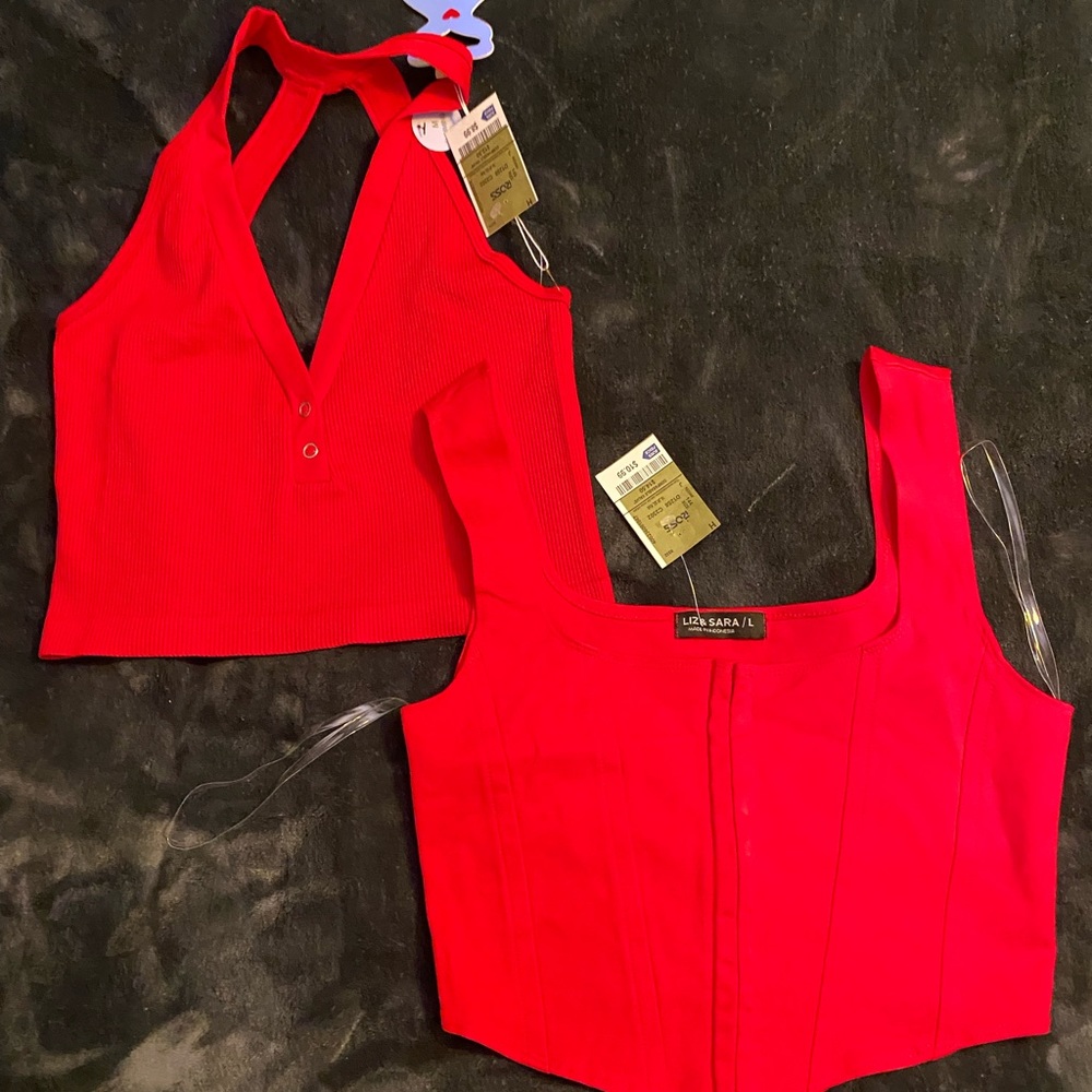 Red Tank top Bundle ❤️